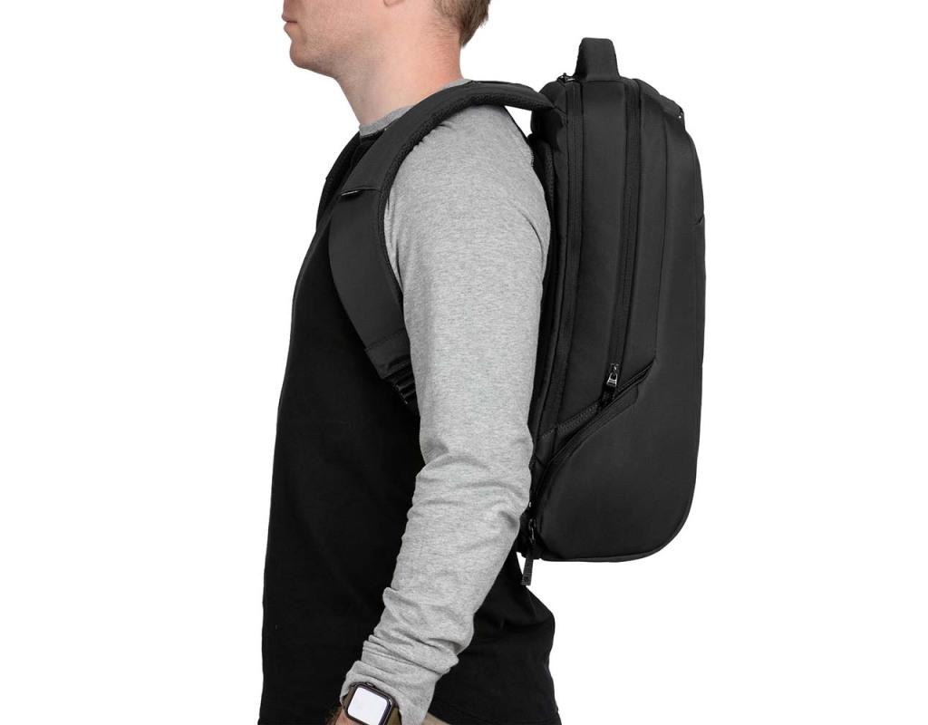 Incase CL55535 Icon Slim Backpack - Black